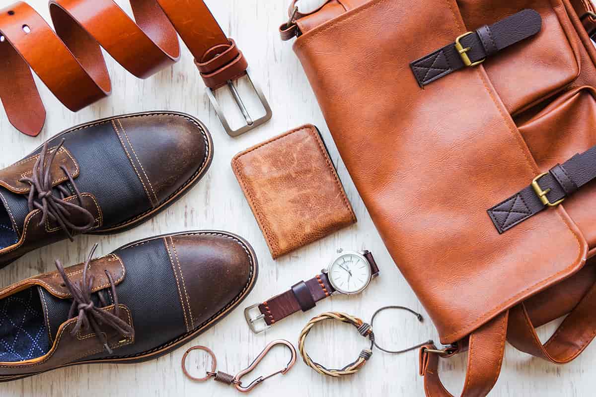 تفاوت اکسسوری‌های چرمی مدرن و سنتی